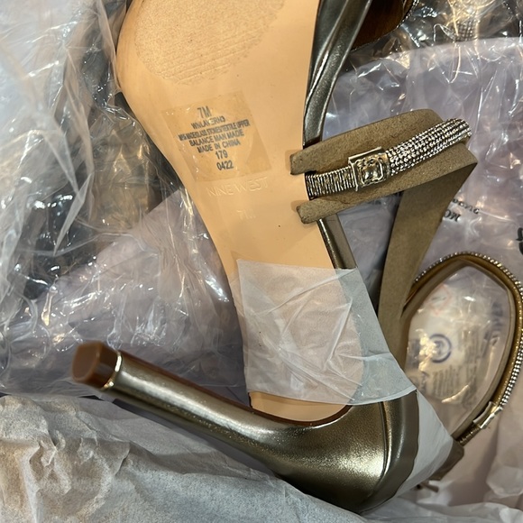 Nine West Lavern Women's Strappy Rhinestone Dress Sandals - Picture 9 of 9